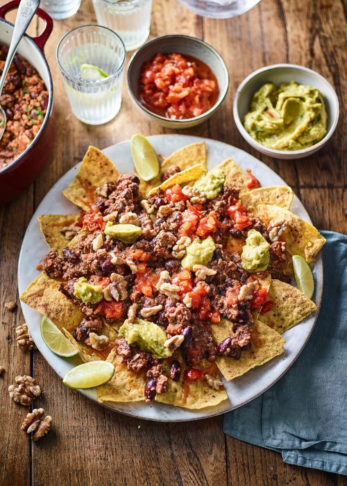 California Walnuts Chilli Nachos