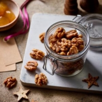 10 Reasons Why California Walnuts Belong In Your Christmas